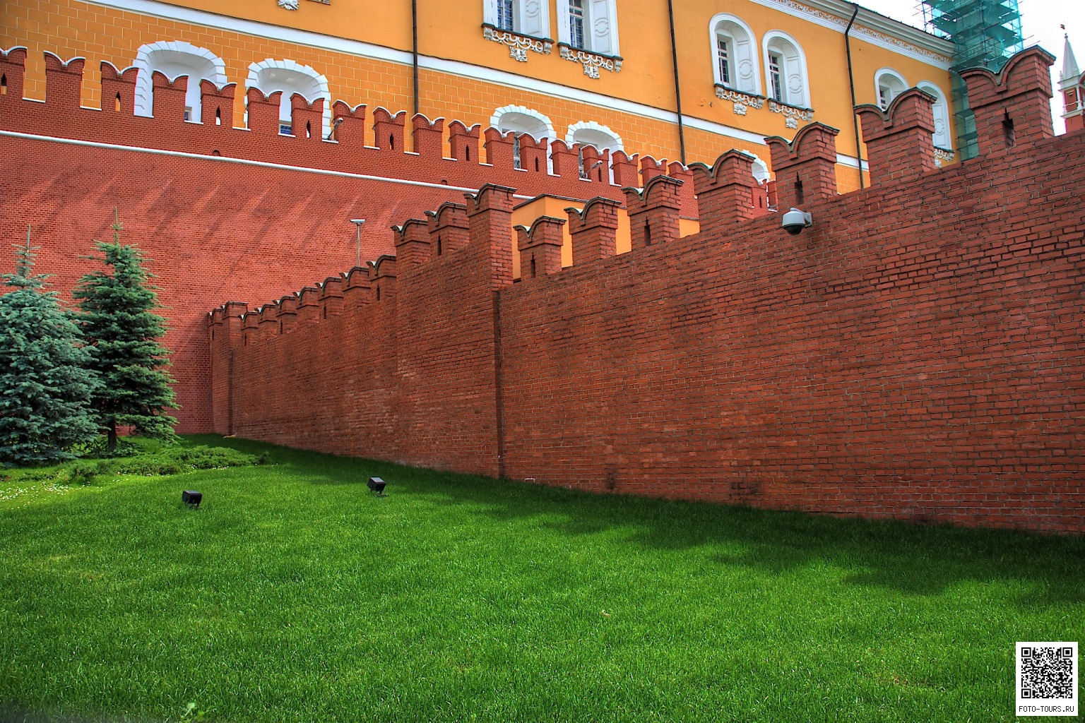 Стены московского кремля