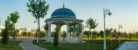 Мечеть «Миромон ата» в Туркестане, Казахстан, Азия.